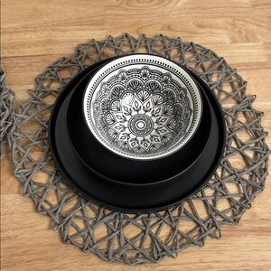 Set of eight Gray Woven Placemat